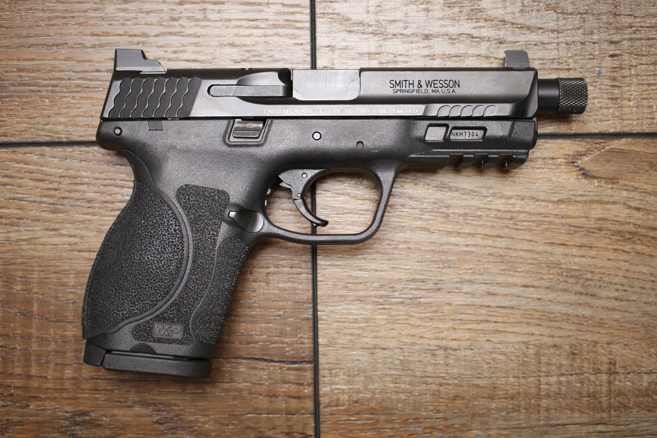 SMITH AND WESSON M&P9 M2.0 Police Trade-in Semi-Auto Pistol w/ Threaded Barrel